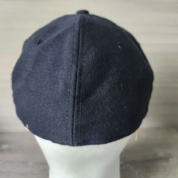 Vintage New Era Notre Dame Fighting Irish Pro Model 30% Wool Cap Fitted 7 1/8 - Picture 8 of 12